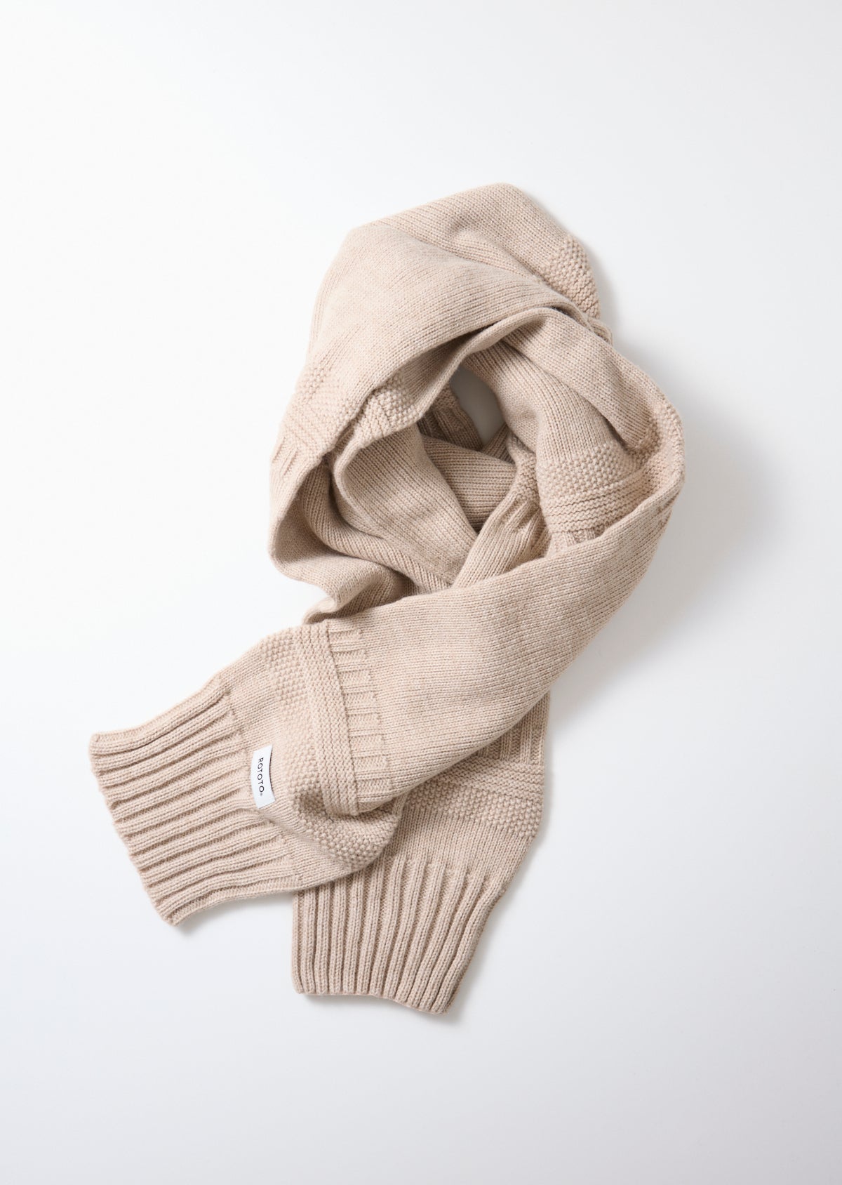 L.BEIGE