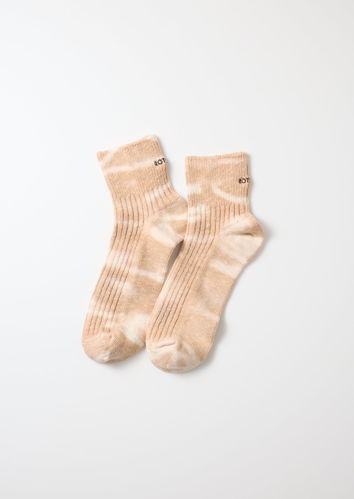 CLAY BEIGE