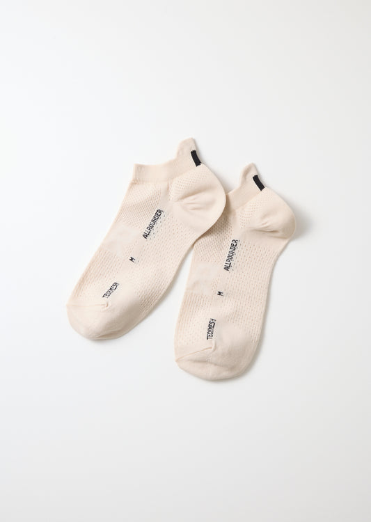 CLAY BEIGE