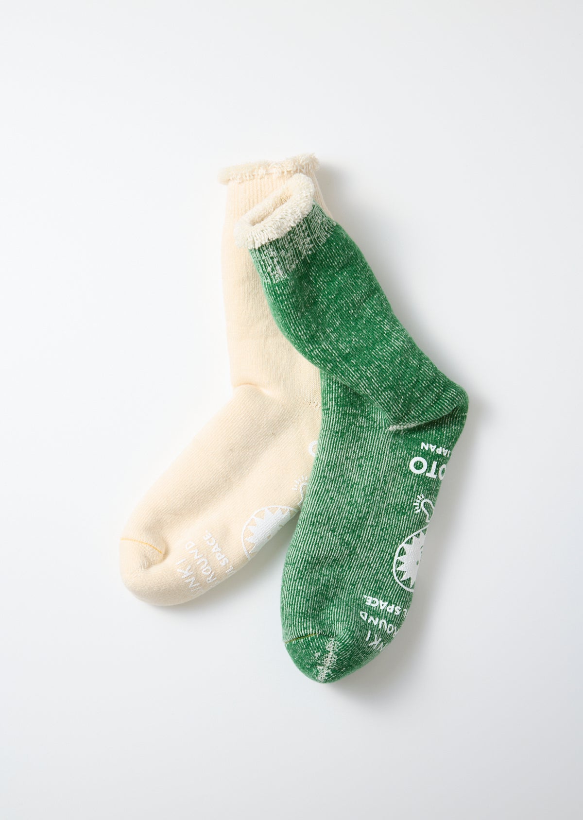 GREEN / IVORY